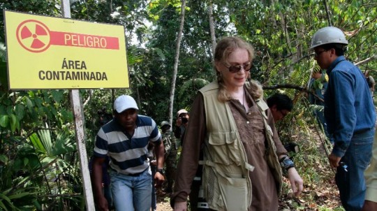 US actress Mia Farrow visits Lago Agrio, Aguarico, Ecuador, on January 28, 2014. AFP PHOTO/JUAN CEVALLOS (Photo credit should read JUAN CEVALLOS/AFP/Getty Images)