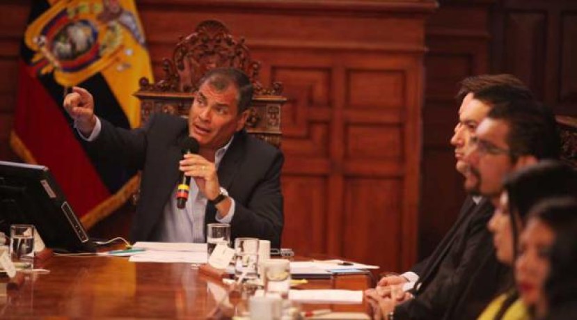 Rafael Correa Delgado en un conversatorio con la prensa. Foto: Paúl Rivas Bravo / EL COMERCIO