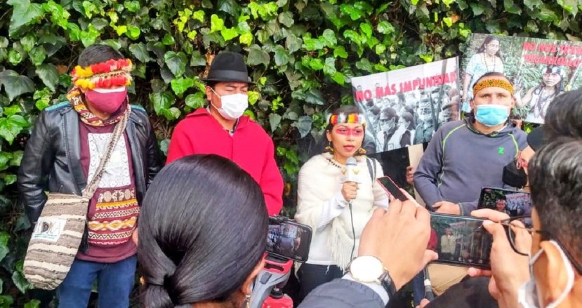 Organizaciones indígenas y ecologístas protestaron en Quito por el derrame de crudo / Foto: EFE
