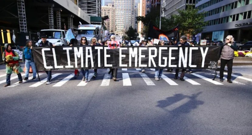 Un juicio contra las compañías petroleras refleja los intentos progresistas de criminalizar el desacuerdo / Foto: The Dispatch