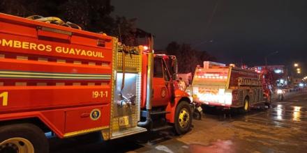 Bomberos denuncian que una banda armada les forzó a trasladar cuerpo a hospital 