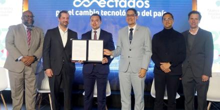 Ecuador firmó convenio con Google Cloud 