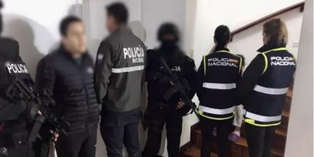 Un militar y un policía, entre los 8 procesados por enviar cocaína a España