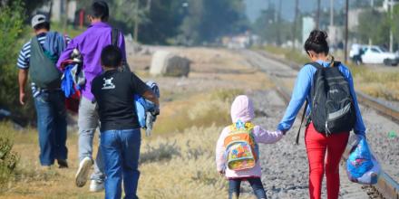 Unicef: Uno de cada tres migrantes en Ecuador es menor de edad