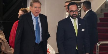 Edmundo González llega a Santo Domingo, última parada