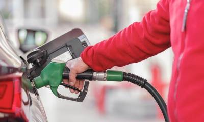 Foto: El precio de las gasolinas Extra y EcoPaís aumentará a fines de mes.