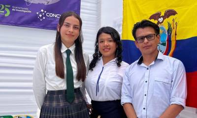 Estudiantes lojanos estarán presentes en la feria que se realiza en Perú / Foto: cortesía Unidad Educativa Pindal