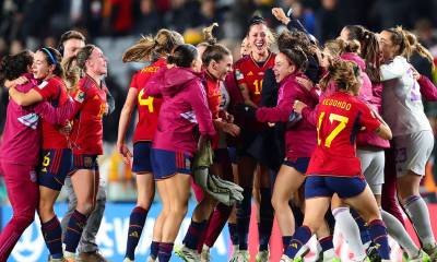 El resultado supone un doble triunfo para las españolas: además del inédito pasaporte a la final, batieron por primera vez al conjunto nórdico / Foto: EFE