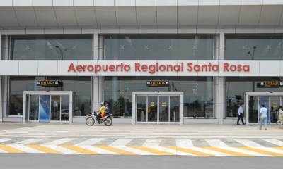  El aeropuerto de Santa Rosa está situado cerca de la frontera con Perú / Foto: cortesía Edison Mendoza 