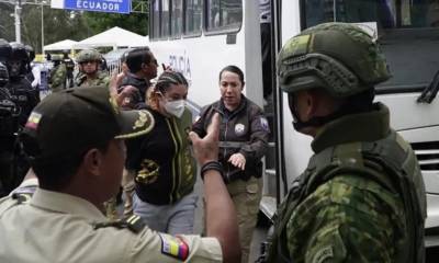 Las autoridades colombianas los recibieron en el Puente Internacional de Rumichaca / Foto: cortesía