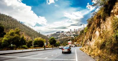 ¿Hasta qué hora es el Pico y placa en Quito? Desde las 6:00 hasta las 9:30 y de las 16:00 a las 20:00 / Foto: Shutterstock