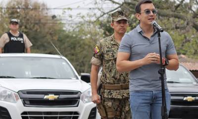 El Gobierno entregó 100 camionetas a la Policía Nacional en Santa Elena / Foto: cortesía Presidencia