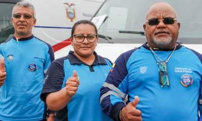 La entrega de las ambulancias se realizó en Manta / Foto: cortesía Presidencia