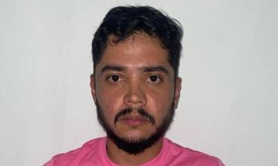 El detenido fue identificado con el nombre de Henry Loaiza y con el apodo de 'El Alacrán' / Foto: cortesía Policía Nacional 
