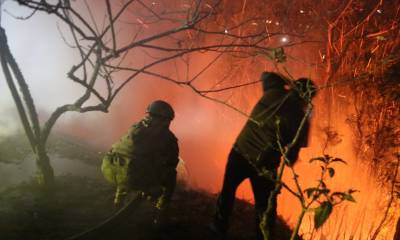 Se mantenían trece incendios activos en Imbabura, Cotopaxi, Azuay, Loja, Chimborazo y Pichincha / Foto: cortesía Fuerzas Armadas