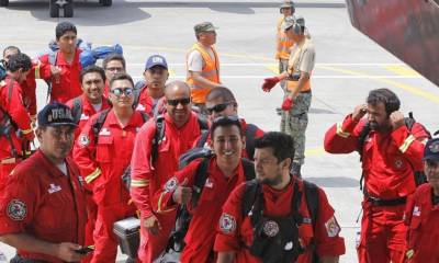 Bomberos peruanos también llegaron al país para ayudar durante el terremoto de 2016 / Foto: cortesía