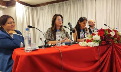 Rebeca Illescas, viceministra de Minas, y Stephan Potter, embajador de Canadá, participaron en el congreso / Foto: cortesía CME