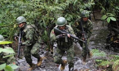 Militares del Grupo de Fuerzas Especiales Rayo 27 se movilizaron a General Farfán / Foto: cortesía