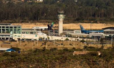 Esta posición subraya el destacado desempeño del aeropuerto en el transporte de carga / Foto: EFE