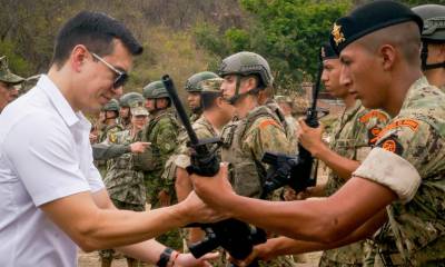 La ceremonia se llevó a cabo en la Base Naval San Eduardo en Guayaquil./ Foto: cortesía Presidencia