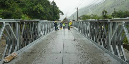 La vía Baños-Puyo se habilitó tras instalación del puente Bailey