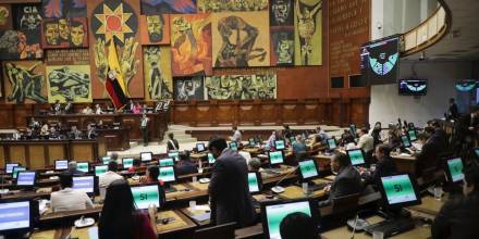 La Asamblea redujo número de votos necesarios para rechazar vetos del presidente
