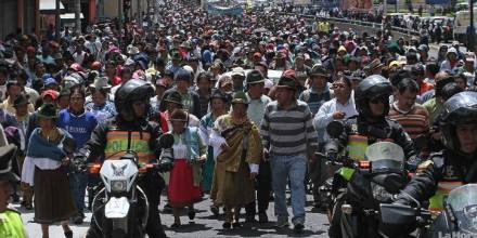 Más marchas en planes de grupos sociales de Ecuador