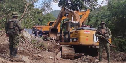 Las Fuerzas Armadas desmantelaron siete campamentos mineros ilegales en Zamora