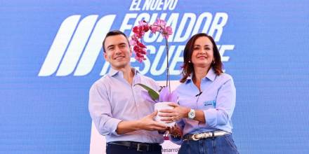 Noboa entregó garantía soberana por $ 50 millones para obras en Guayas 