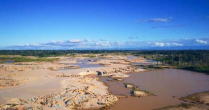 Perú: La minería ilegal está destruyendo la Amazonía 