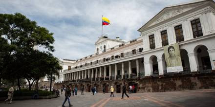 Ecuador repatría restos de emigrante encontrado en desierto de Arizona 