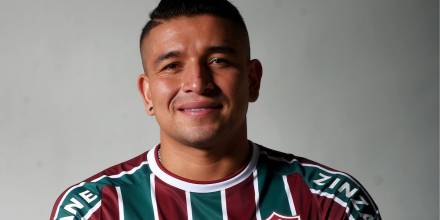 Fluminense anuncia la contratación de Mario Pineida