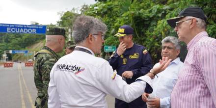 Colombia anuncia la apertura de un puesto fronterizo con Ecuador