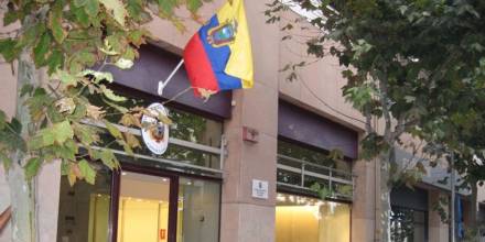 ¿Dónde quedan los consulados de Ecuador en España?