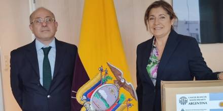 Argentina donó cloro a Ecuador para potabilizar agua