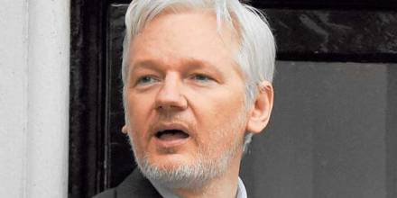 Relación entre Julián Assange y Ecuador se tensa