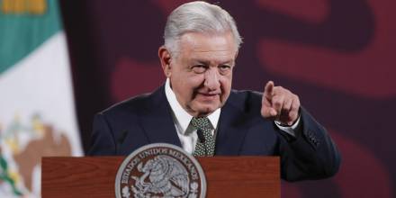 López Obrador acusa a Ecuador de "exceso de fuerza"