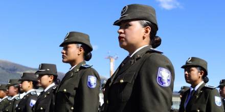 Quito cuenta con 1.262 nuevos policías