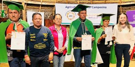 94 productores de Pastaza recibieron carnets de la AFC