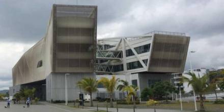 Las pérdidas de empresa pública Flopec suman USD 74,3 millones