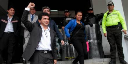 Jiménez y Villavicencio, inocentes; exprocurador reconoció autenticidad de correos sobre Chevron