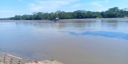 Un derrame de crudo afecta a 3 comunidades de la Amazonía peruana