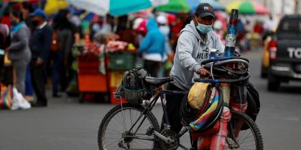 Ecuador reporta 121.525 positivos y 10.99 6 fallecidos por la COVID-19