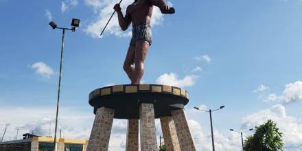 Homenaje a cacique Jumandy, uno de los actos culturales por Tena