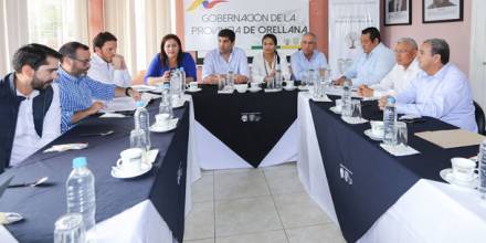 Gobierno entrega cerca de 40 millones de dólares a los gobiernos locales de Orellana para la ejecución de obras básicas