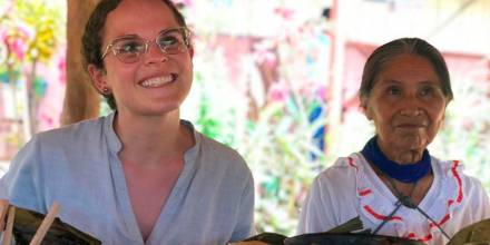 María Brown recorrió Sarayaku por daños en escuelas