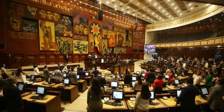 La Asamblea aprobó la ley de igualdad salarial