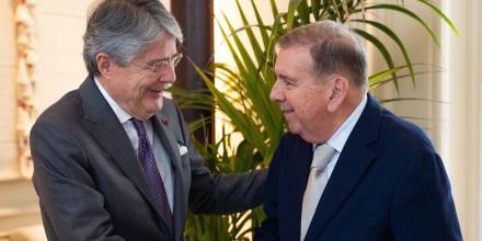 Edmundo González y Guillermo Lasso se reunieron en Madrid 