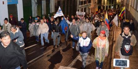 Tercera semana. La protesta se mantiene en las calles contra el Fraude