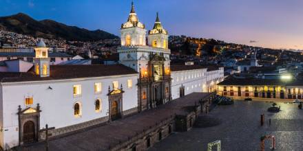 Quito aparece entre los 11 mejores lugares para viajar en 2024